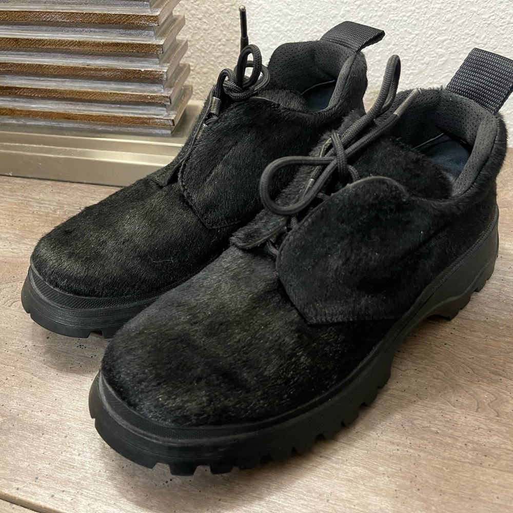Prada (AUTHENTIC) Faux Fur Boots Size 37.5 (7)